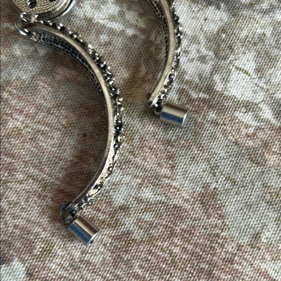 Silver and Red Dragonfly Bracelet with Magnetic Closure - Picture 3 of 3